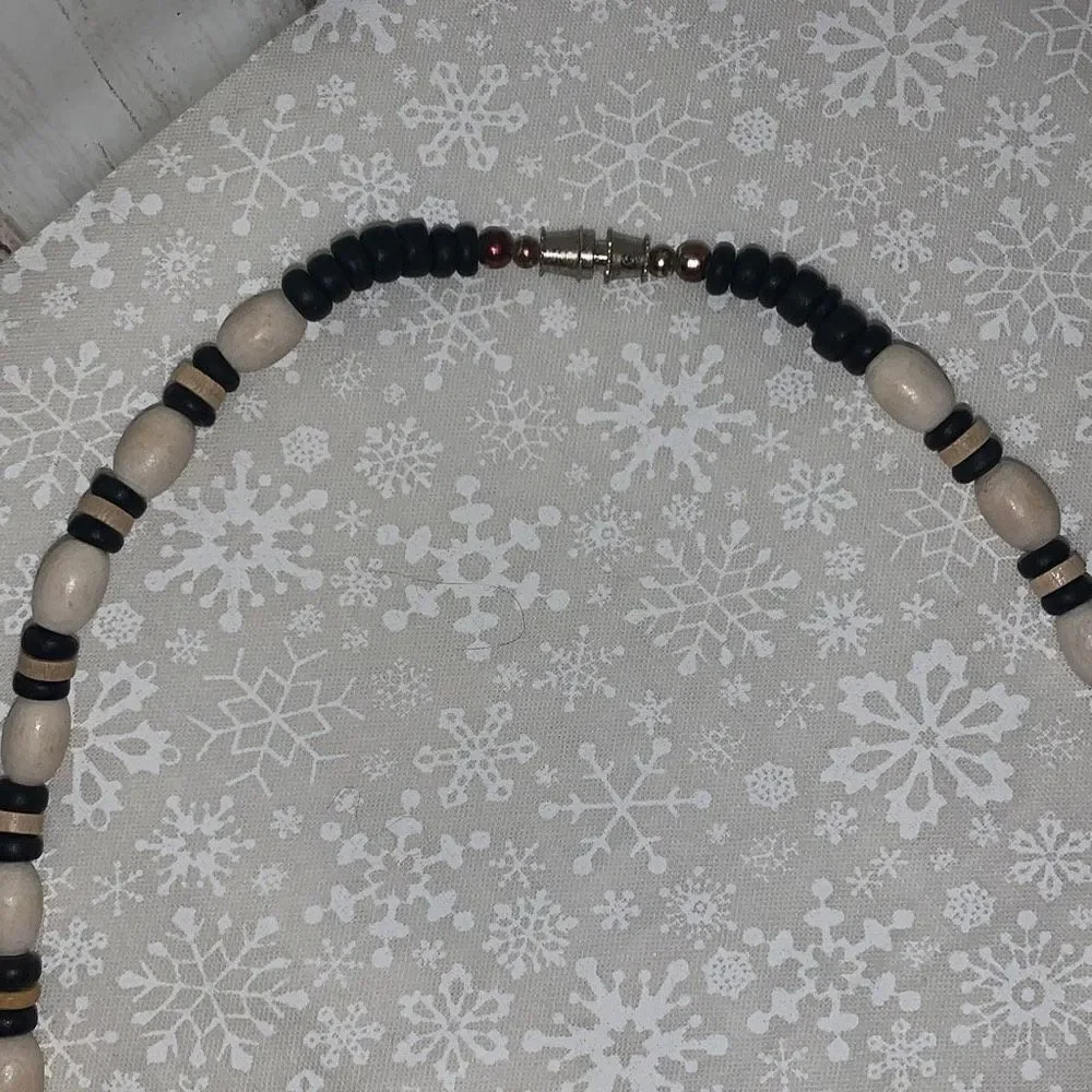 Vintage‎ Wood Hand Carved Zebra Bead Necklace 29”